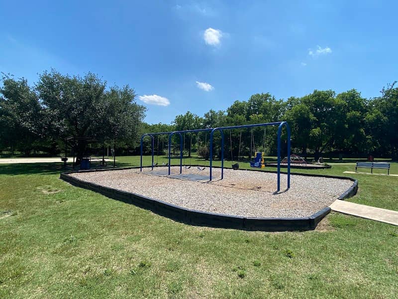 Rhome Family Park - Image 1