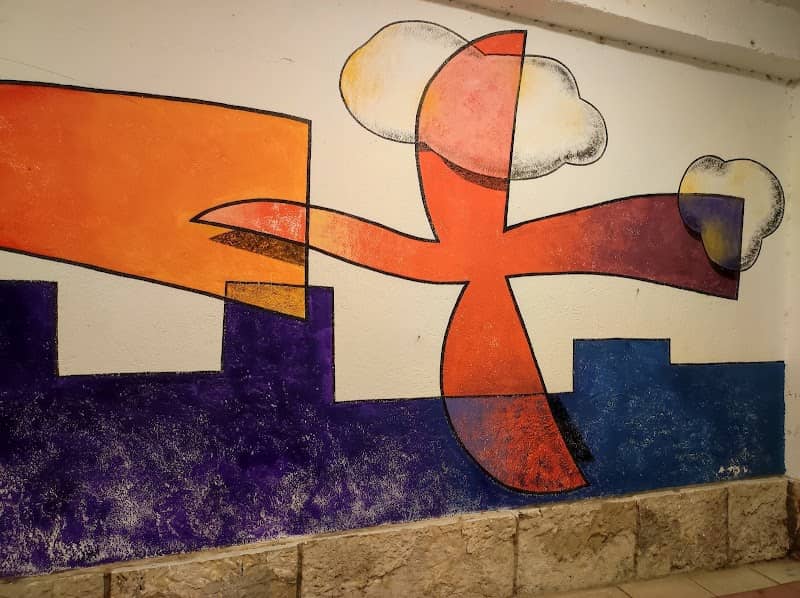 Mural de Manuel Sierra en Calle Falla - Image 1