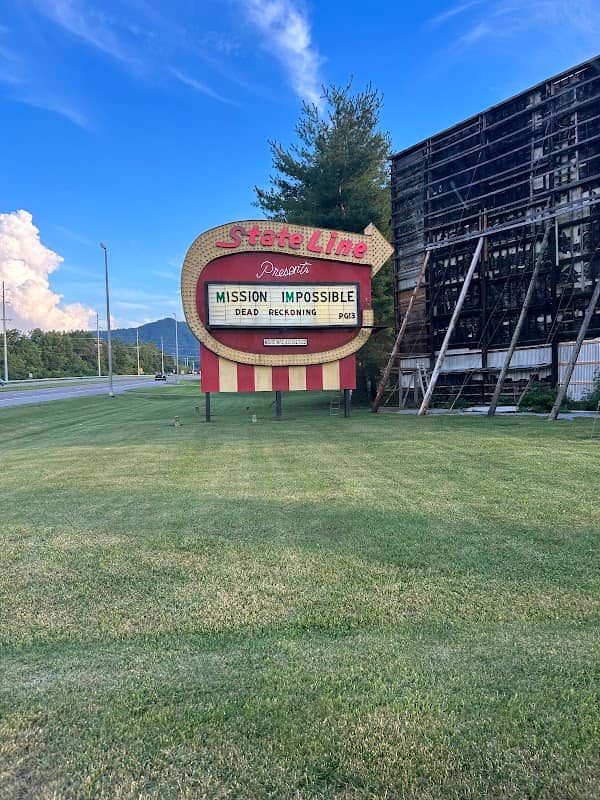 Stateline Drive-In Theatre - Image 2