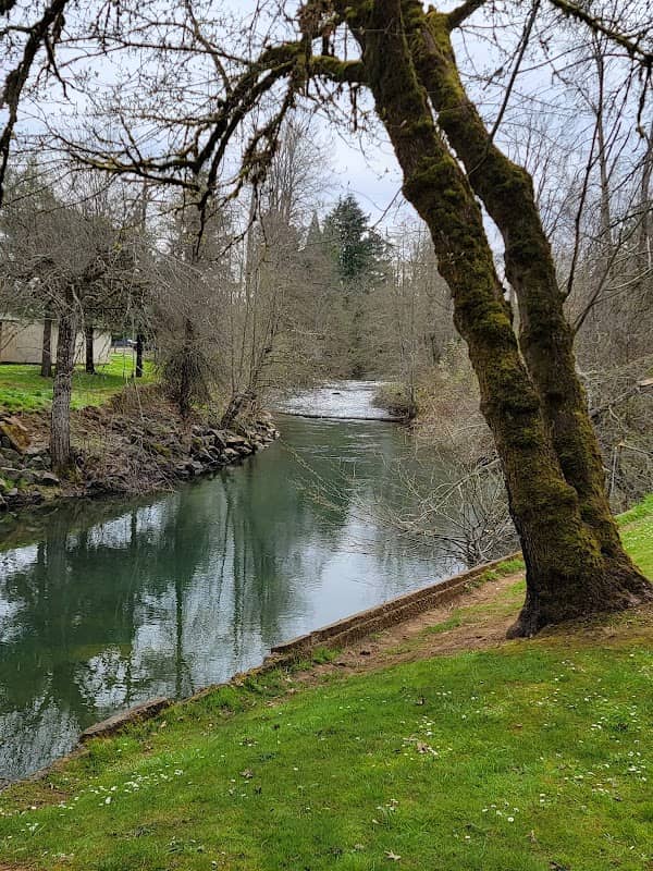 Delbert Hunter Arboretum and Botanical Garden - Image 1