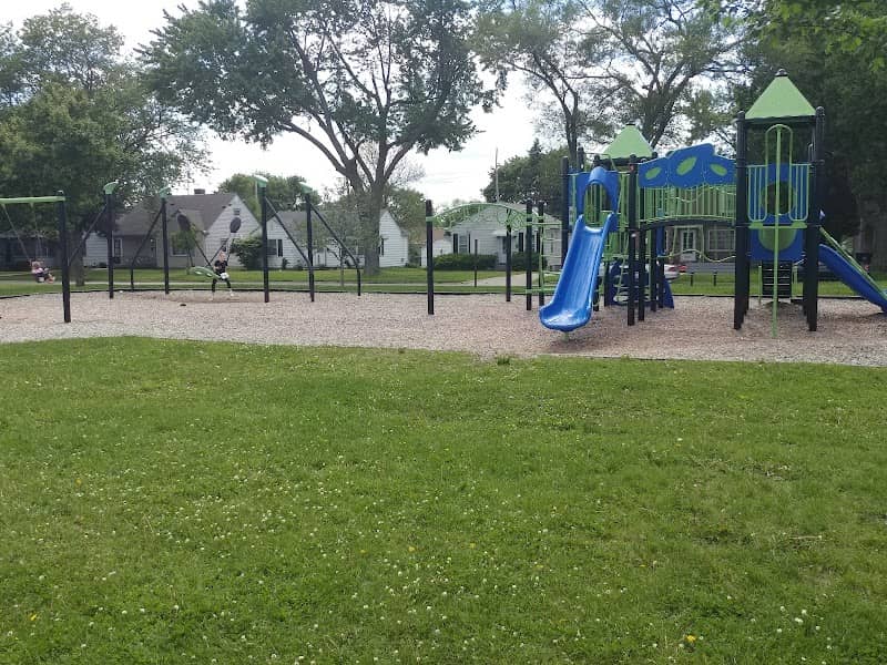 Hinckley Park - Image 2