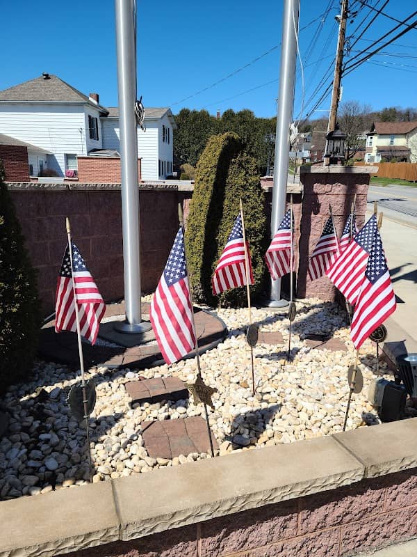 Sykesville Town Square - Image 1