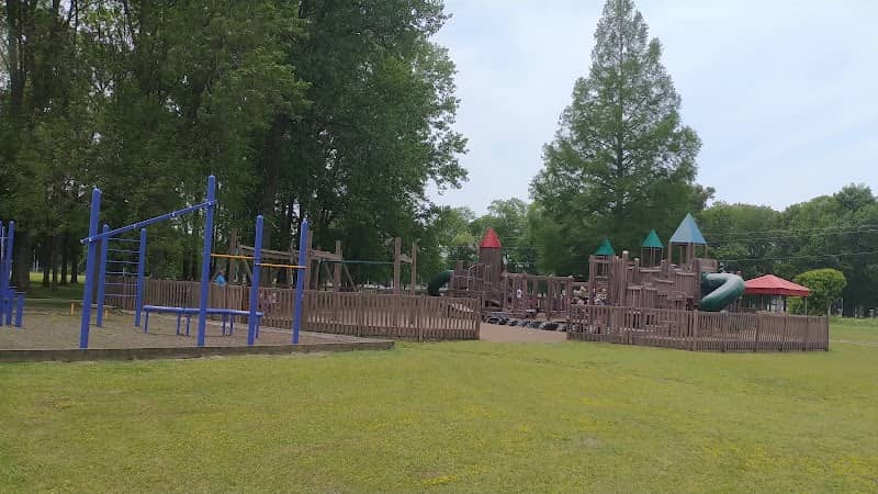 Graham Park - Image 2
