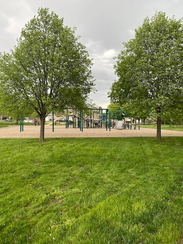 Rentz Park - Image 1