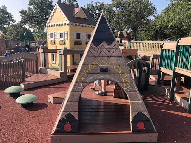 Heritage Park - Image 1