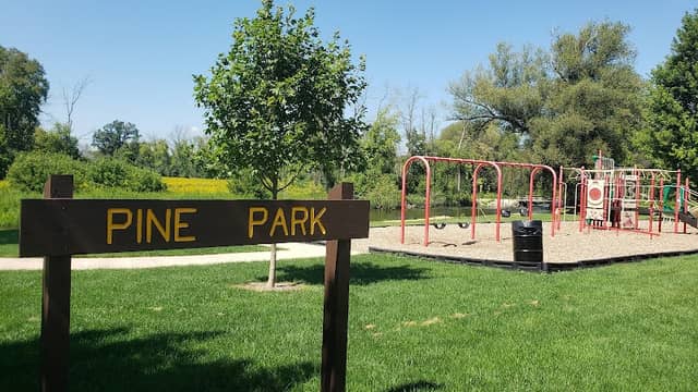 Pine Street Park - Image 1