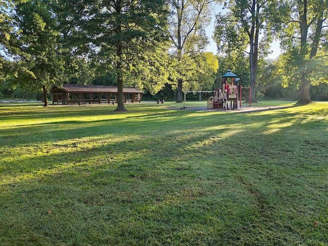 Old Post Park, Playgrounds - Image 1