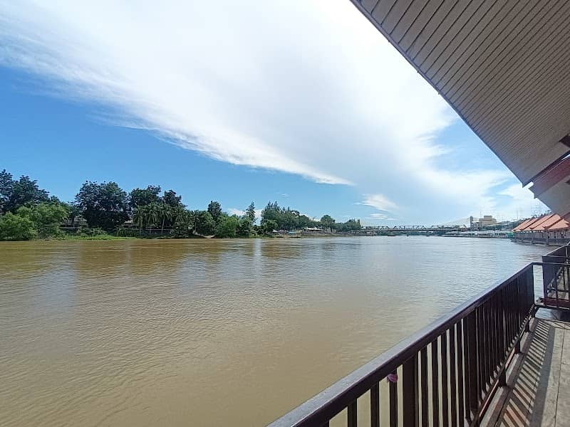 Ratchaburi Municipality Pier - Image 1