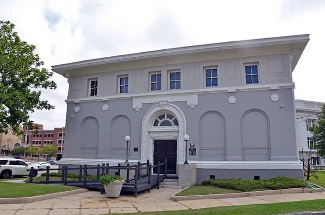 Meridian Museum of Art - Image 1