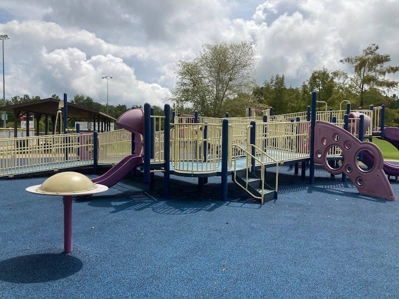 Edward Thompson Park - Image 1