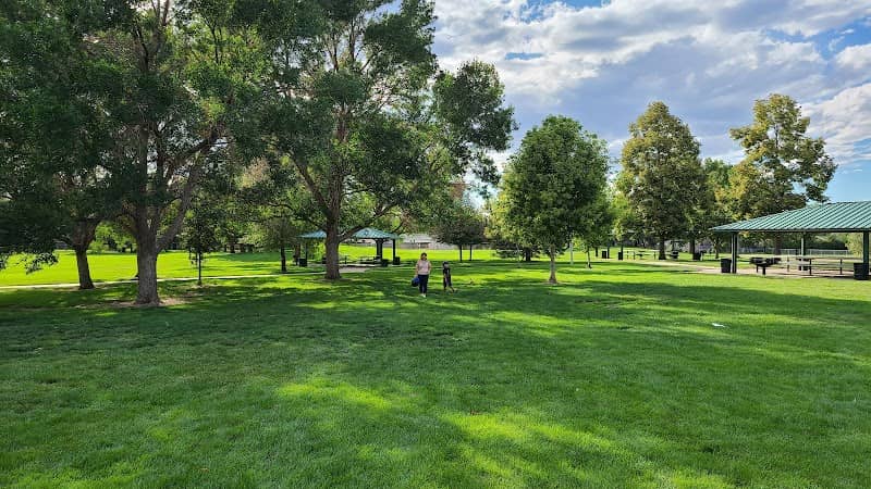 East Memorial Park - Image 2