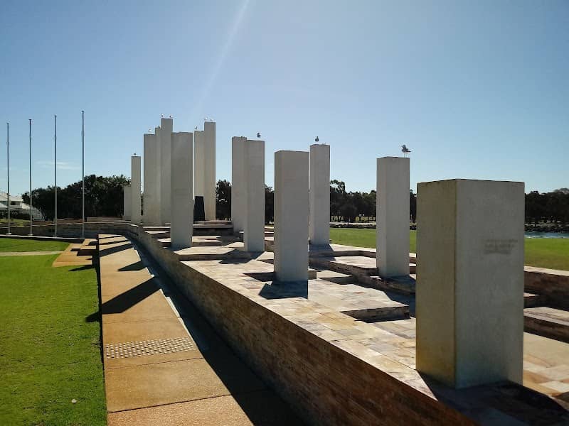 Mandurah War Memorial - Image 1