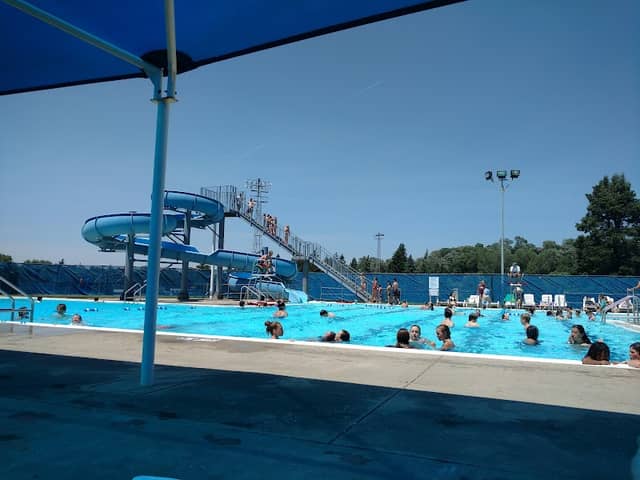 St Charles Aquatic Center - Image 1