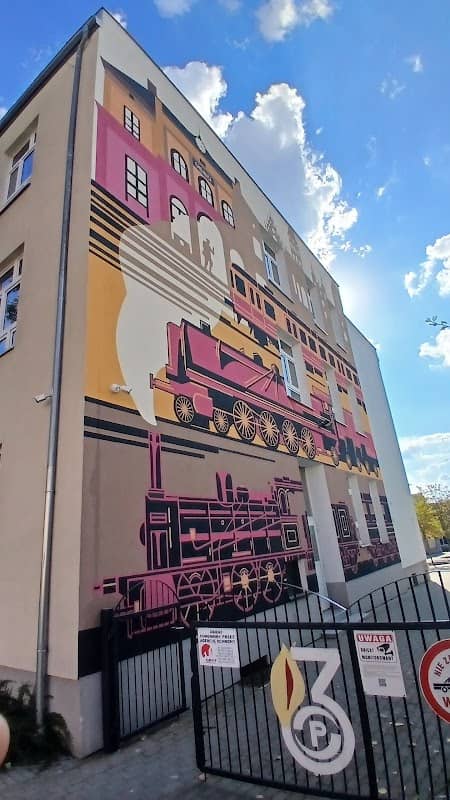 Mural Kolejarzom- obrońcom Chojnic - Image 1