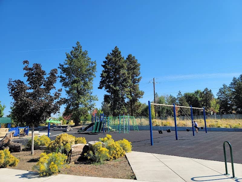 Canal Row Park - Image 2