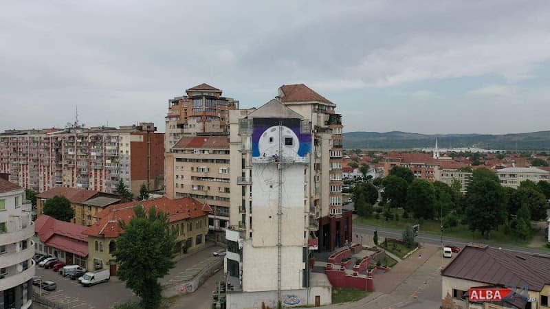 La Pictură - Image 2
