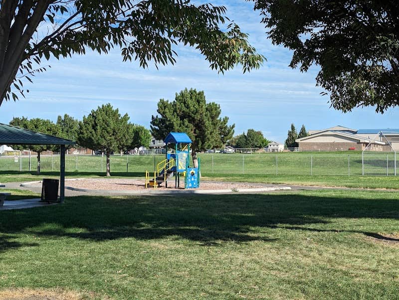 Vintage Park - Image 1