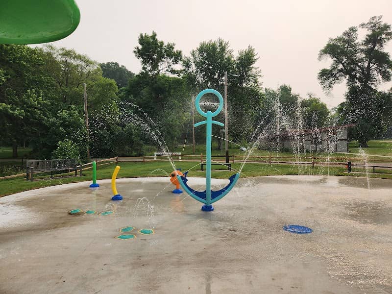 Splash Pad - Glenwood (Memorial Day - Labor Day) - Image 1