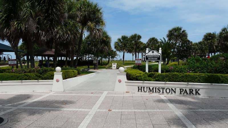 Humiston Beach Park - Image 1