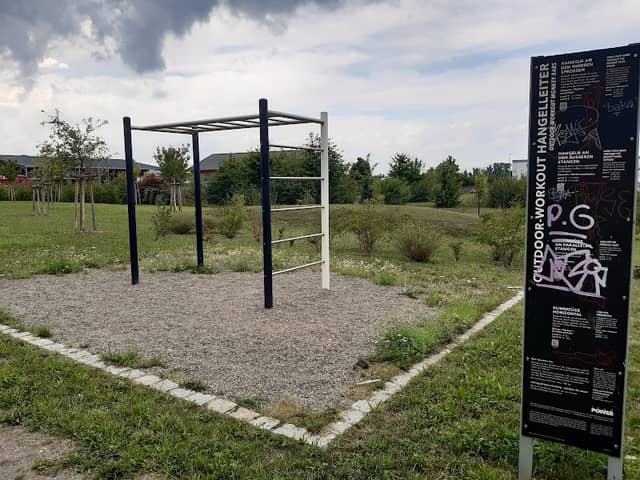 Park am Holzweg - Image 1