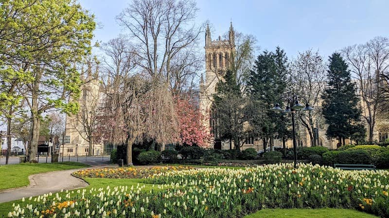 Selby Park - Image 1