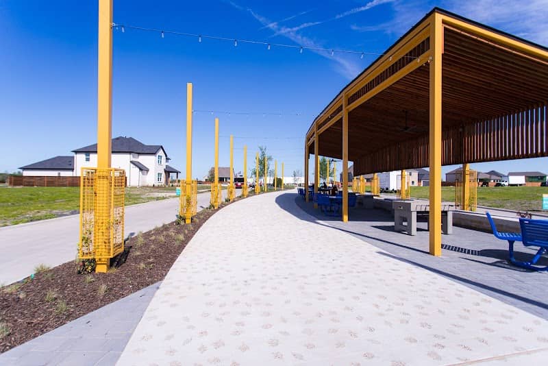 Promenade Park - Image 1