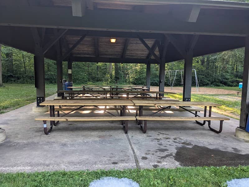 Willow Bend Picnic Area - Image 1