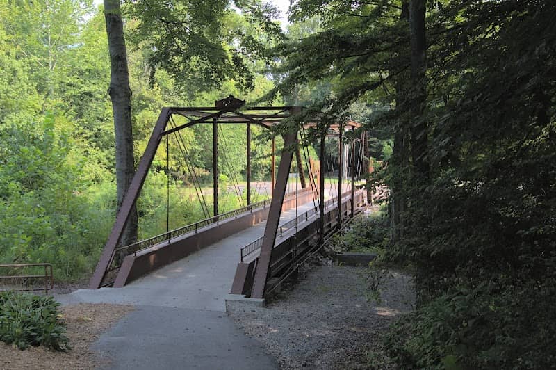 Yellow Creek Park- SE Entrance - Image 1