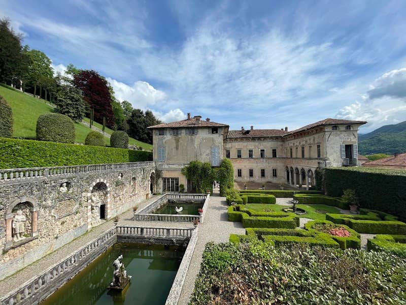 Villa Cicogna-Mozzoni - Image 1