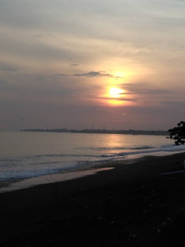 Pantai Belatung - Image 1