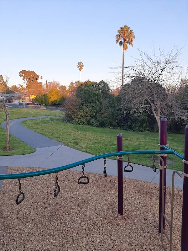 Sun Terrace Neighborhood Park - Image 2