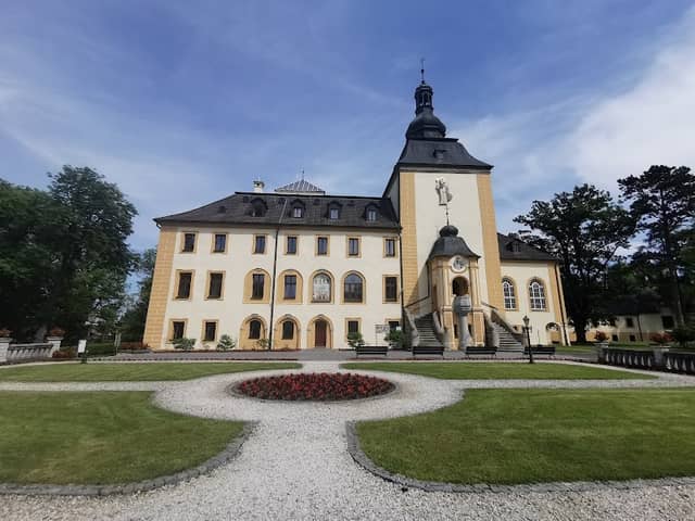 Zamek Odrowążów - Image 1