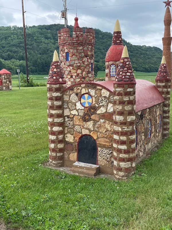 Prairie Moon Sculpture Gardens - Image 1