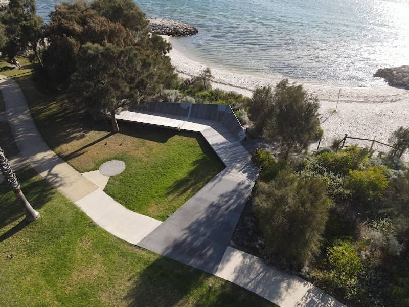River Journeys: John Tonkin Reserve - Image 2
