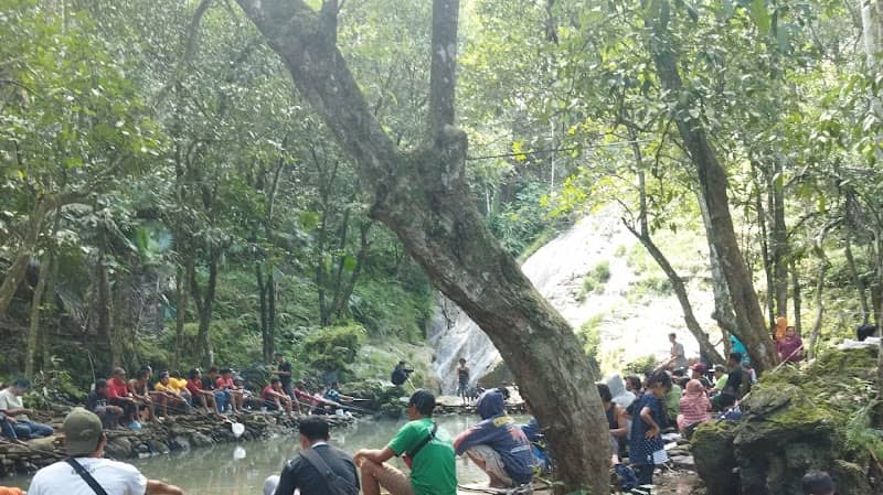 Curug Banyunibo - Image 1