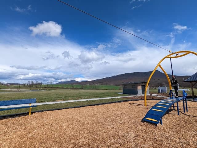 Rockingham Park at the Crossroads - Image 2