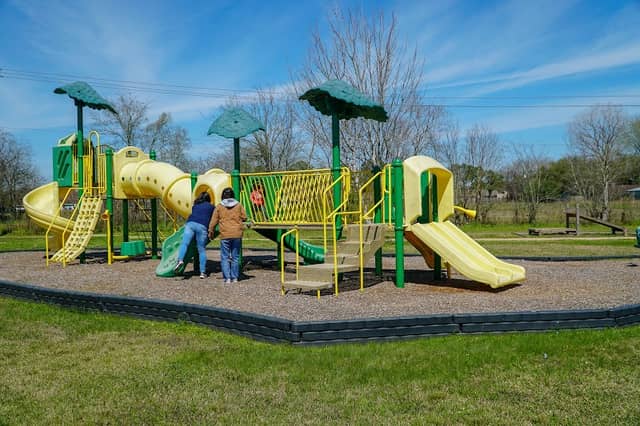 Creekmont Park - Image 1