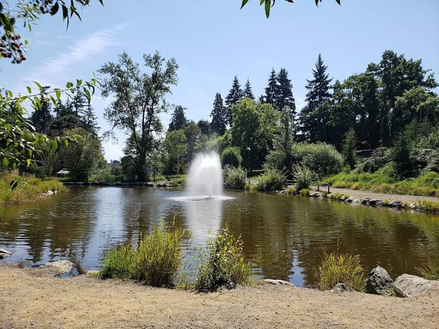 Jennings Memorial Park - Image 2