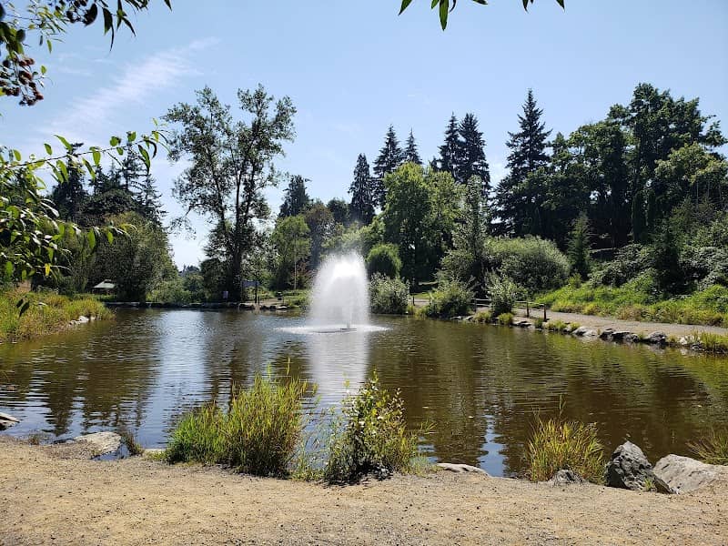 Jennings Memorial Park - Image 2