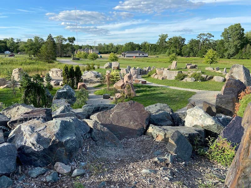 The Boulder Garden - Image 1