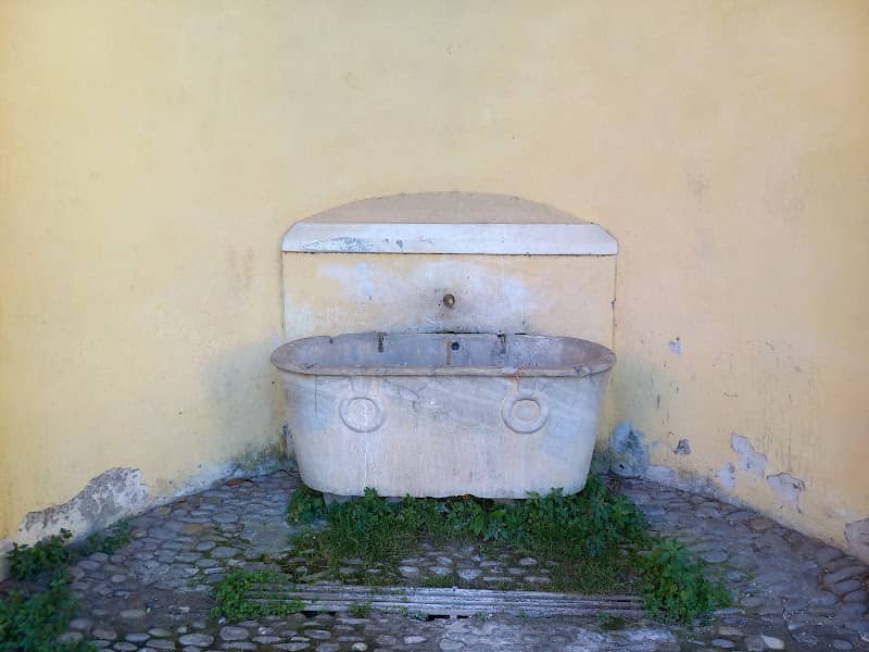 Vecchio lavatoio di Ameglia - Image 1