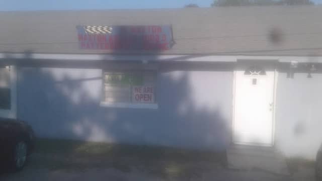 maxton arcade - Image 1
