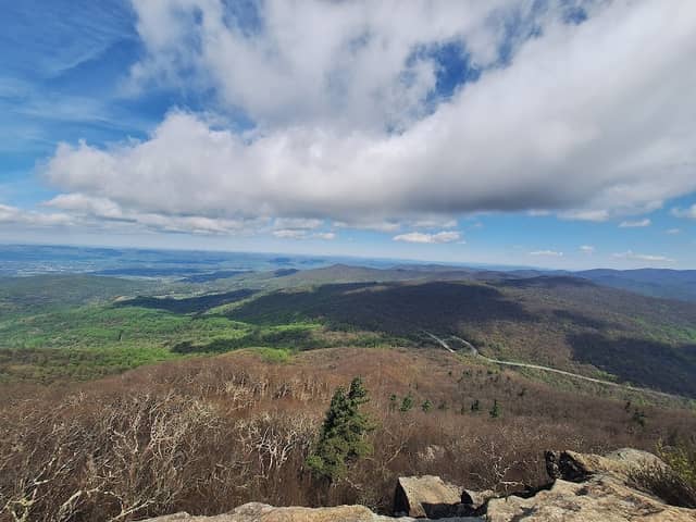 Marys Rock Summit Trailhead - Image 1