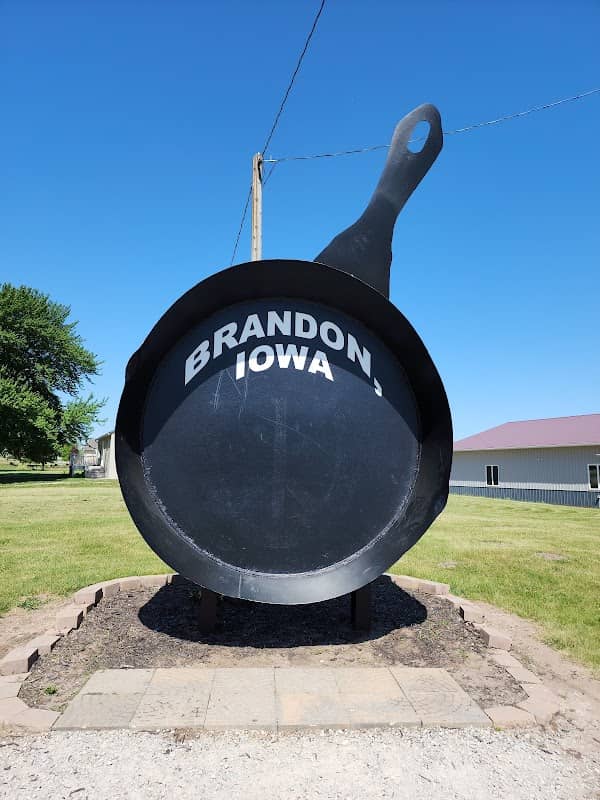 Iowa's Largest Frying Pan - Image 2