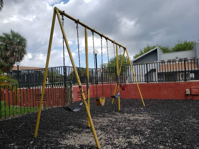 Scp swing park - Image 2