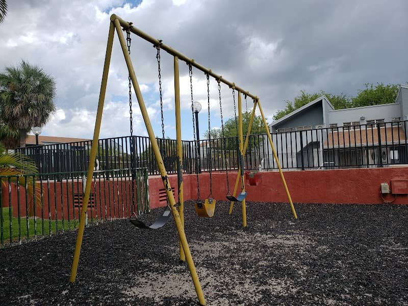 Scp swing park - Image 2