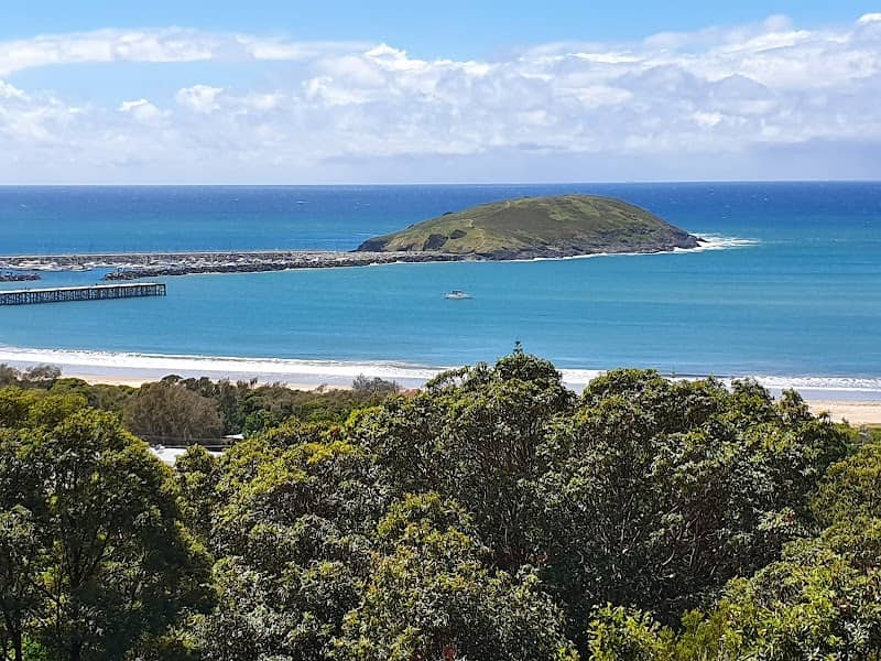 Beacon Hill Lookout - Image 3
