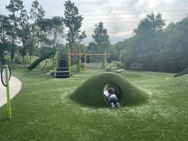 Woodland Hills Park - Image 1