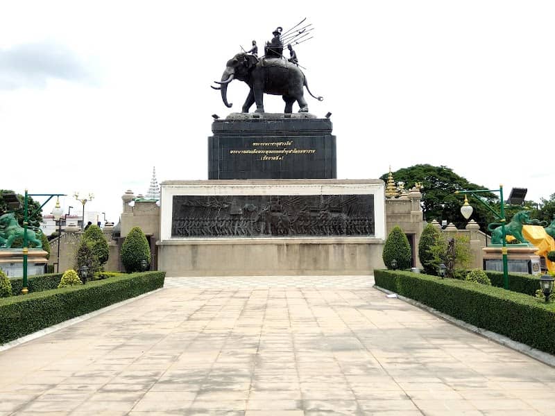 King Rama I Monument - Image 1