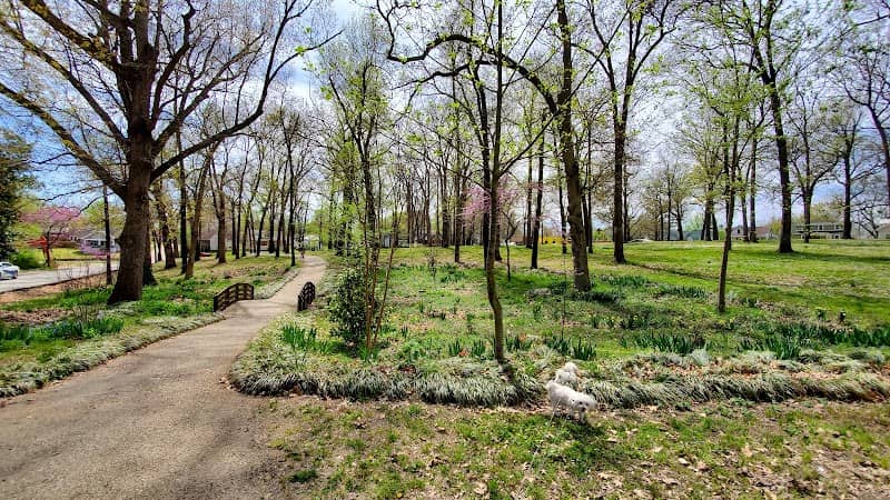 Ferguson Grove Park - Image 1